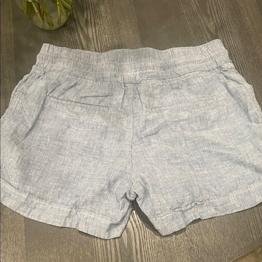 Athleta Cabo Linen Shorts in Chambray Blue - Picture 3 of 3